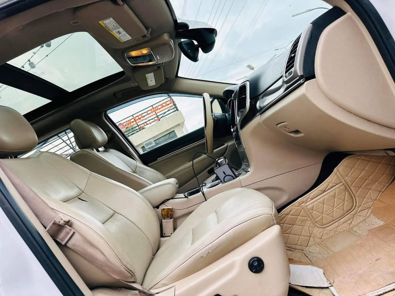 سلام عليكم جيب موديل ١٧ سونار داخل منشور سيارة جديده بسمي تحويل مباشر محرك سته داخل بيجي سيارة فول واحد ع واحد ترايك للبصرة صدر تبريد كله كارتون سعر ٢٢٨ مستعجل ع بيع خوان بيهة مجال كلش قليل بغداد زعفرانيه ‭٠٧٧٠ ٣٢٨ ٩٠٤٨‬
