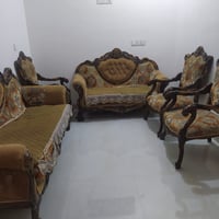 طقم 12 نفر • نضيف جداً • حله شارع 40