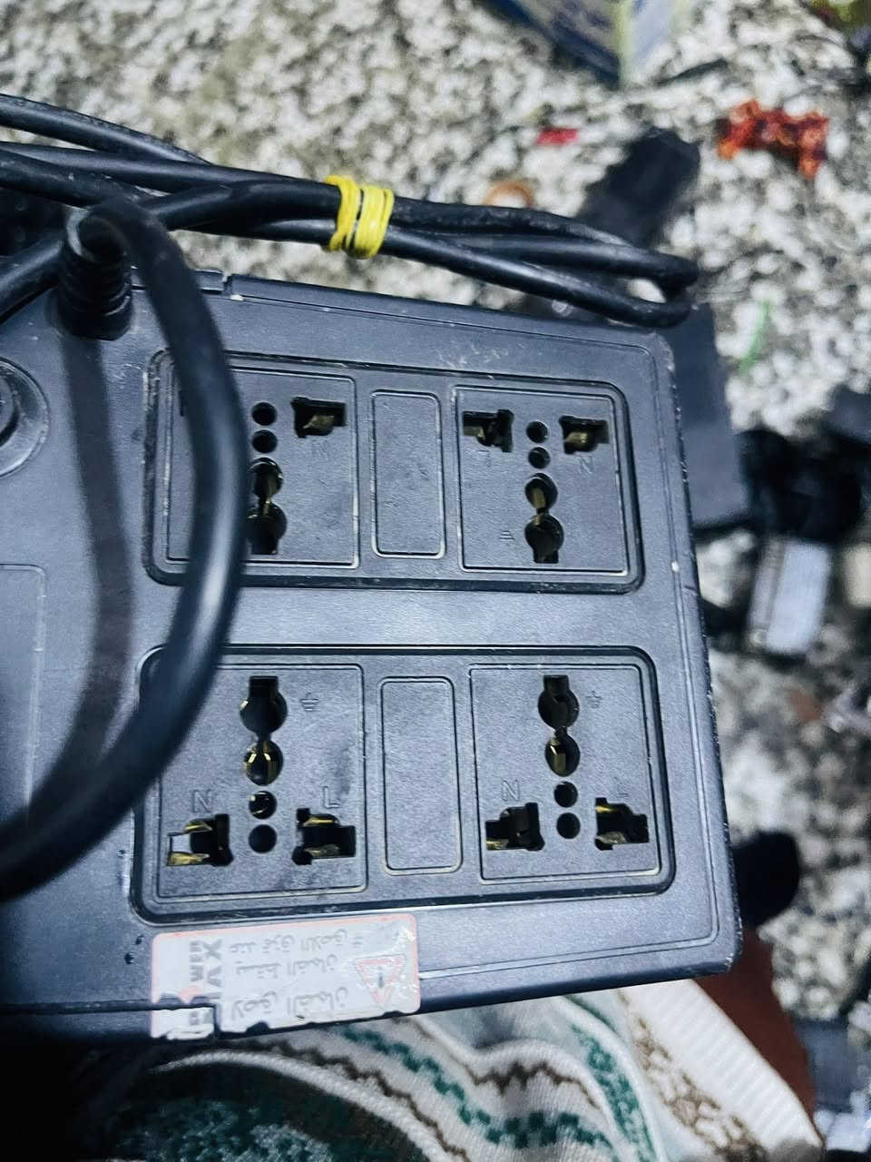 يو بي اس نوعية بور ماكس
1500 واط ب15 الف قفل بدون عملة هالموجود ما بي بطارية وما عندي بطاريته وما فاحصه على بطاريتة 

ولاتسألني شغال لا ابيع الك هيج  هيج اشتريته طافي ابيع طافي 

مكاني بغداد حي اور ام الكبر مقابيل المدينة قطاع 26 

ابيع ما انتظر إذا تريد توصيل دز رصيد عمولة 5 لضمان التوصيل لان لاغي التوصيل بسبب الوعود الكاذبه 

رقمي ***********
