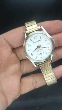 سويسري • ثواني منفصل • قطر ٣٥مم