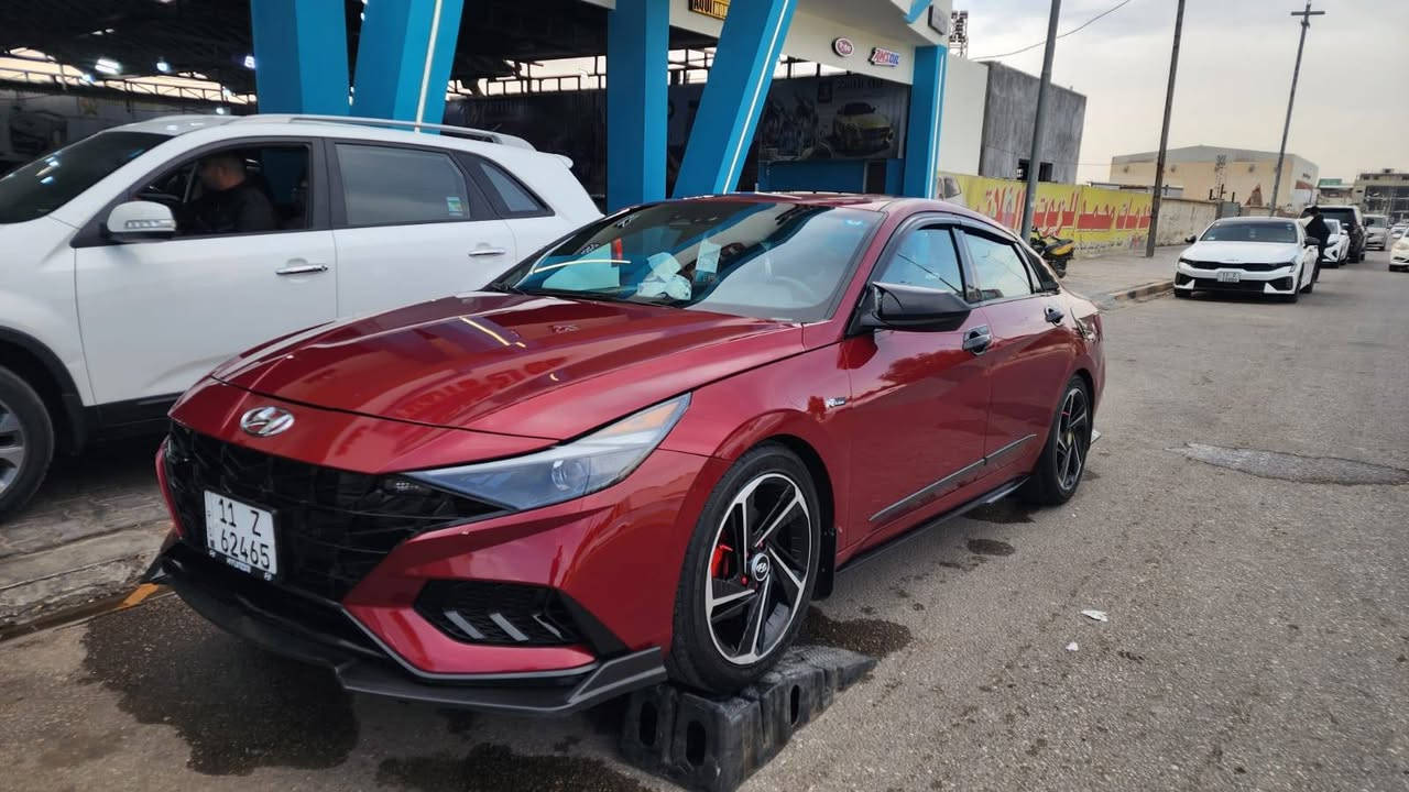 مواصفات سياره
السلام عليكم
   2023 HYUNDAI Elantra  N line🇺🇸🔥‼️
(هونداي النترا ان لاين) 
المواصفات فول ١/١  (N line )🔥‼️

لمعرفة السعر علق برقم واحد 💰‼️

مكينة تيربو رياضي ✈️
بدون دوانز السياره 🤍
 (كير اوتوماتيك (دبل كلج الماني (DCT)
سلايد روف (فتحة سقف )
شفتات ستيرن رياضي ➕ ➖🔥
مود السرعة في الدشبول نظام الانطلاق🔥
بصمة تشغيل مع بصمة ابواب 
تشغيل عن بعد 
شاحن لاسلكي 🔥
كذالك شحن الذكي
صندوق ذكي بصمة فتج تلقائي عند الاقتراب
                                               🔥الكشنات تحكم كهرباء
                                                         🔥تدفئة كشنات 
                         🔥كشنات حضن جلد ومخمل ومطرز N 
                   🚩بطاين ابواب كلها مطرزة خيط احمر مميز
                                     بصمات N  على الكير والستيرن 
دوسات جانبية رياضي شركة 🏁
لايت لد مميز بلادي
بك لايت لد متصل  مميز 
رادار امامي تحديد المسار  
رادارات جانبية النقطة العمياء  
حساسات خلفية للتنبية  والتوقف الذاتي عند الرجوع 
نظام القيادة الذكية لمسافات محدودة مع السيارة الامامية
نظام الوقوف الذاتي عند الاقتراب من مركبة 
كامرة خلفية HD تعمل من اتجاهين مختلفين
اضواء ترحيب عند الاقتراب
كروز تثبيت السرعة
نظام تحديد المسار
قيادة ثلاث وضعيات (نورمل + سمارت + سبورت) كذالك تيربو
فول تحكم جهتين استيرن 
شاشة اعطال واشارة ترحيب
مانع انزلاق نظام تركشن
تبريد شاشه منفصل
ويل رياضي  18 مميز 
شاشة لعرض العطلات وقياس ضغط الاطارات ولضبط اعدادات السيارة 
شاشة كبيره متصلة تدعم نظام الابل كار بلي والاندرويد اوتو بدون كيبل
8 انج + GPS+ بوصله + كامره خلفية دواره
سياره بيه برد لجام كذالك تغليف الارظيه وصندوق وكذالك عليه سستم التغليف المري ولحيه اماميه وخلفيه وجوانب وبيبان وجام  

حادثها بنيد فقط حتى دعاميه ممبدله والدواخل مكفوله✅
وبيها طخه خفيفه كلش جاملغ خلفي عكس السايق

السيارة ماشية 63 الف قابل للزياده
السيارة بأسمي ثاني يوم تحويل 

مكان السياره ناصريه ***********
