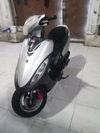 دراجه جي فور جديده كلش ويشهد الحسين دراجه جانت كلش حلوه بس للاسف غسلته...