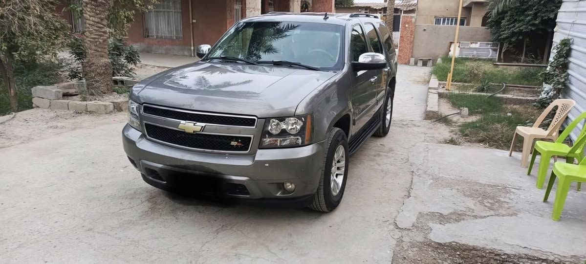 سلام عليكم
تاهو للبيع LT2007 بس مواصفات LTZ
مواصفات السيارة
1- شاشة كامرة حساسات
2- فتحة سقف
3- كشنات كهرباء
4-اشاير بالمري
5-مري شفط
6-تحكم بدوسة البانزين والبريك
7- كشنات جلد رصاصي
8-تحكم ستيرن
9- مثبت سرعة
10-قطعتين تبريد ثلج
11-تحكم تبريد منفصل
12- اربع انظمة دفع
13- تشغيل عن بعد
14- انارة ترحيب
15- ادامة كاملة للسيارة 
سيارة قطعة واحدة صبغ وبيها بارد قليل مثل ما موضح بالسونار السيارة صدر جديد نوزلات بلكات جدد راديتر جديد مشط ستيرن جديد فيت بم وعبوة وفلتر بانزين جديد فقط (حجر البيئة ملغي اني لاغي) والباقي كفالة رقم سليمانية الجديد بأسمي سنوية 2026 مكانها بغداد

***********
