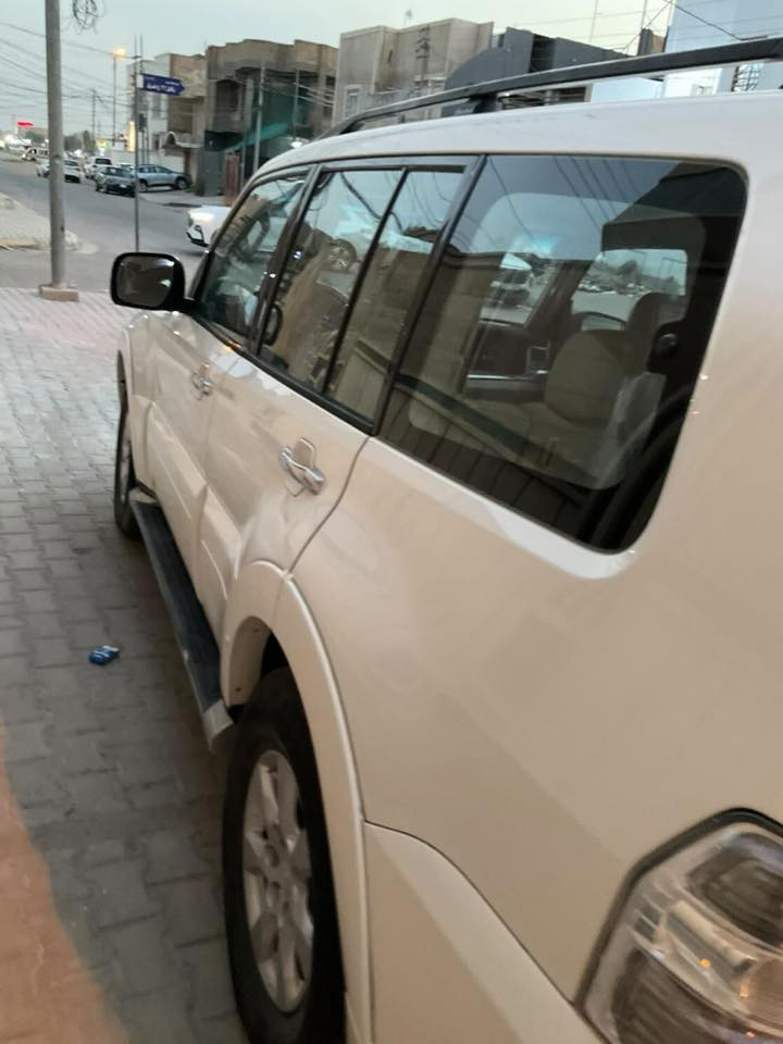 باجيرو للبيع 
باجيرو ابيض موديل 2008مكفوله كفاله عامه مكينه 3000 تخم تاير جديد بحاله جيده جداً 
سعر 110ورقه 💸
للاستفسار ***********
