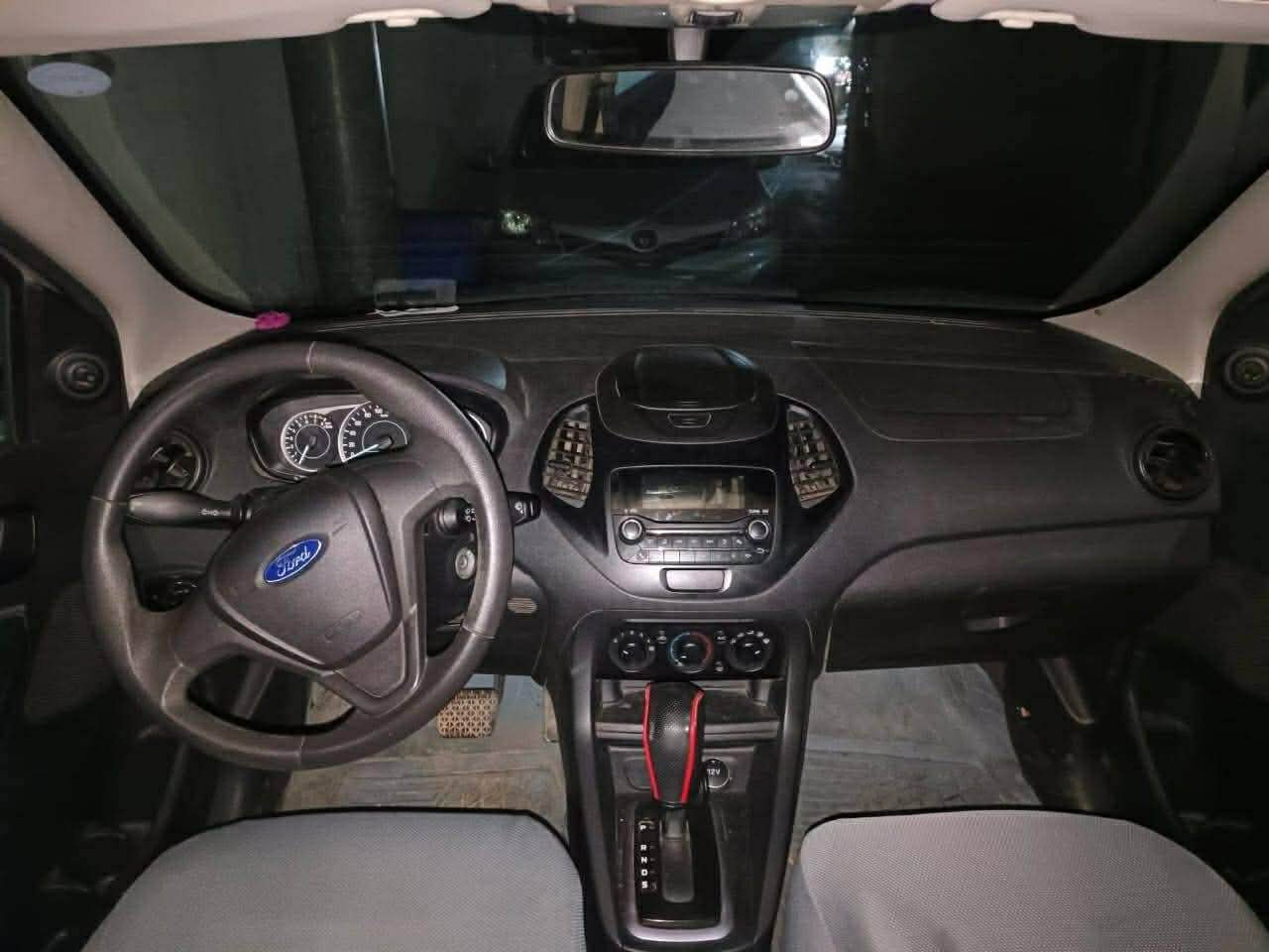 فۆرت فیگۆ ٢٠١٩
ڕەنگی سلفەر 
٢ـ جام کارەبا 
مەکینەی ٣بستۆنە 
گێڕومەکینەو تەحویل بە شەرت
مەکینەی تازە تەشفیتە (هەموو پارچەکانی هی شەریکەیە)
یەک پارچەی بۆیاخە 
سەنەوی تا ٢٠٢٧ تازەیە
سعر ٨٧ گەڵاو معامەلە
0770 023 3322 السليمانية, العراق
