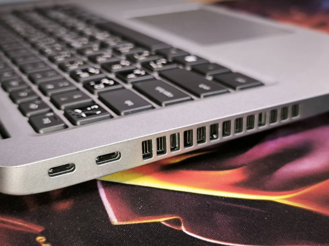 #جيل_حديث_ورام_16_وهارد512

💼 Dell Latitude 5430 

لابتوب عملي وسريع، مناسب للدراسة، البرمجة، والمحاسبة 👌

🔹 Core i5 جيل 12
🔹 RAM 16GB
🔹 SSD 512GB M.2
🔹 Intel Iris Xe
🔹 شاشة 14” FHD (1920×1080)

🔋 بطارية جيدة (ضمان ساعة)
✨ وارد أوروبي – نظافة 95% فما فوق

🎁 حقيبة + ماوس + توصيل مجاني
🛡️ ضمان فحص + 10 أيام استبدال

💰 السعر: 499,000 دينار عراقي

خيار ممتاز إذا تريد أداء حديث بسعر مضبوط ✅


**إذا كنت صاحب هذا الإعلان وتريد حذفه لأي سبب، رجاءا أرسل رسالة إلى الدعم الفني**