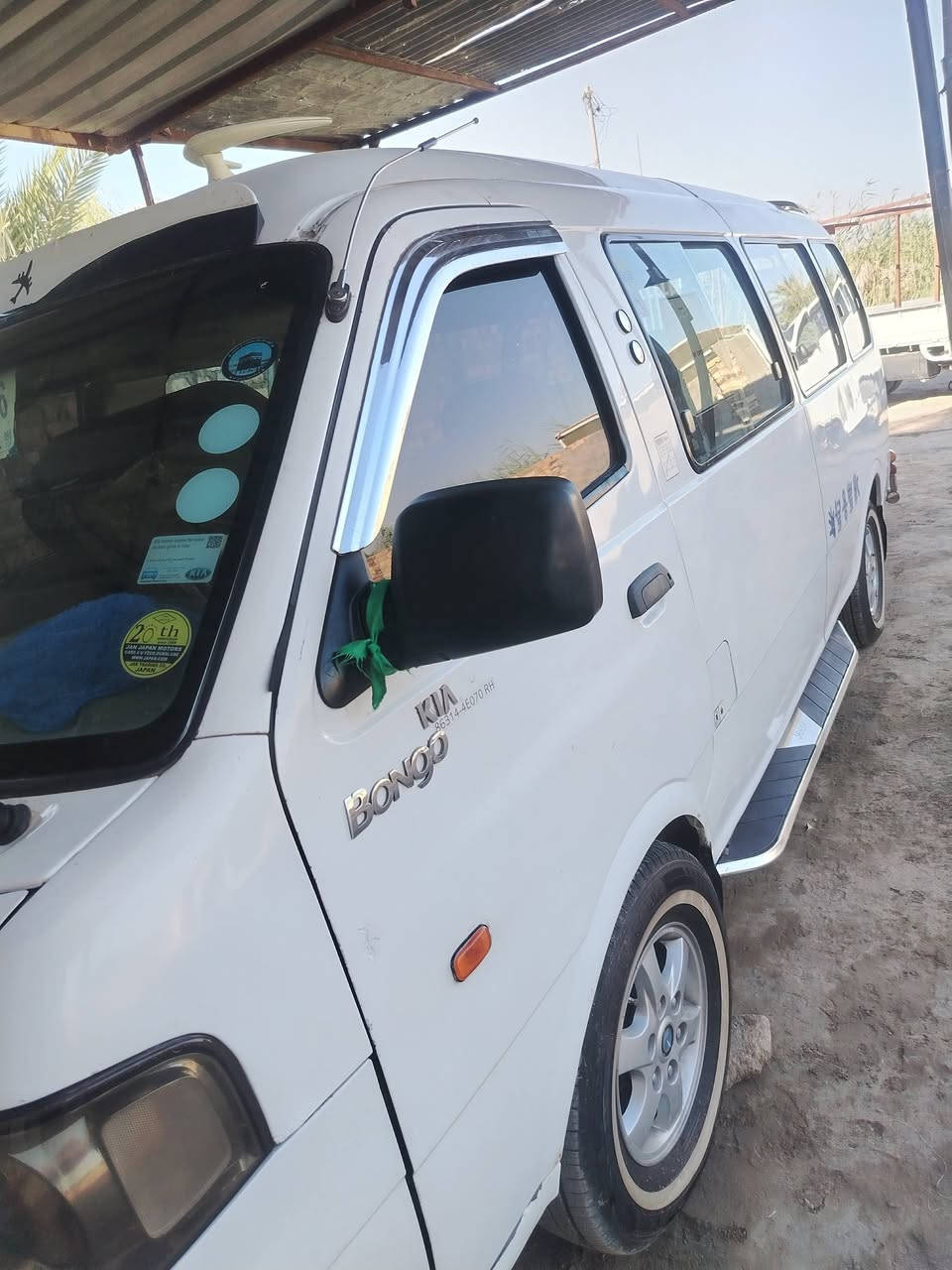 سلام عليكم ورحمة ابريجو منغولي موديل 2005 سيره جاهزة من كلشي السعر 145 بيه مجل حك الجي مكن حله الكفل رقم ***********
***********
