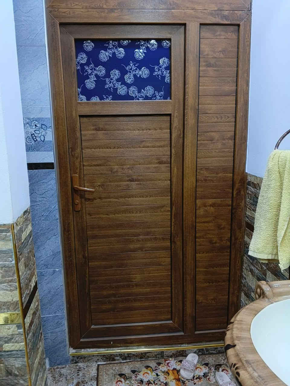 بيبان بلاستك للبيع بعده جديد والايطارات صاج اصلي قياس 1/235


**إذا كنت صاحب هذا الإعلان وتريد حذفه لأي سبب، رجاءا أرسل رسالة إلى الدعم الفني**