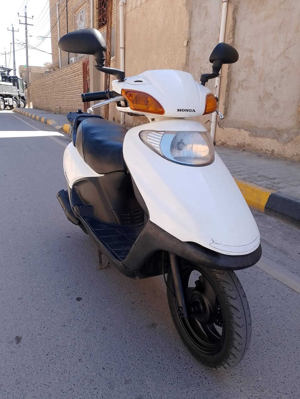 سبيسي ياباني مكينه ناعمه ماتنسمع شلعه ومعدل فول كفرات بلادي كابريتر بلادي الدراجه كله علئ وضع البلاد مفتوحه رايمر اول مره فقط مامتعوبه ابد مكاني كوت داموك شراي يتصل وبخدمته ***********
