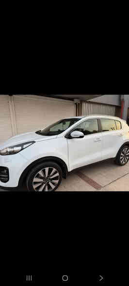 سبورتج ٢٠١٨ خليجي فول من عدا البانوراما ماشية ٨٢ الف كيلو استلام شركة عندي كفالة عامة من عدا بارد اربع أصابع بهلال الجاملغ جهة السايق الأرضية مغلفة جلد والكشنات مغلفة جلد تبريد قطعتين بيانو بصمة بصمة أبواب ترحيب بالمري تحكم ستيشن اوتو هولد سايد بصمة تخم تاير وباتري جدد سيارة جديدة وبلادية بالخير للي تكون من نصيبه للتواصل هاتف ***********
