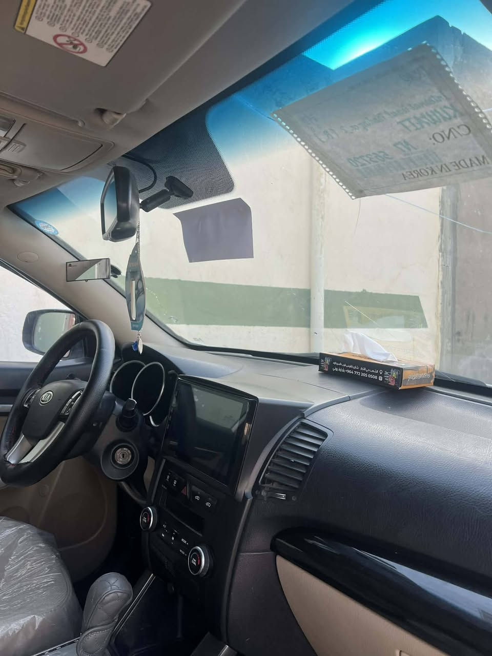 السلام عليكم
سورنتو موديل 2010 خليجي

محرك 4سلندر/2400

سبعه راكب

بانوراما سلايد

تخم تاير جديد

شاشه تاب اصليه

تحكم استيرن

حساسات خلفيه

اشاير بالمرأة

تبريد شغال ثلج

السيارة مكفولة ما عدا الباب الخلفي عكس السائق صبغ

السعر 140 وبيها مجال

العنوان بغداد تقاطع النهروان

رقم الهاتف ***********
