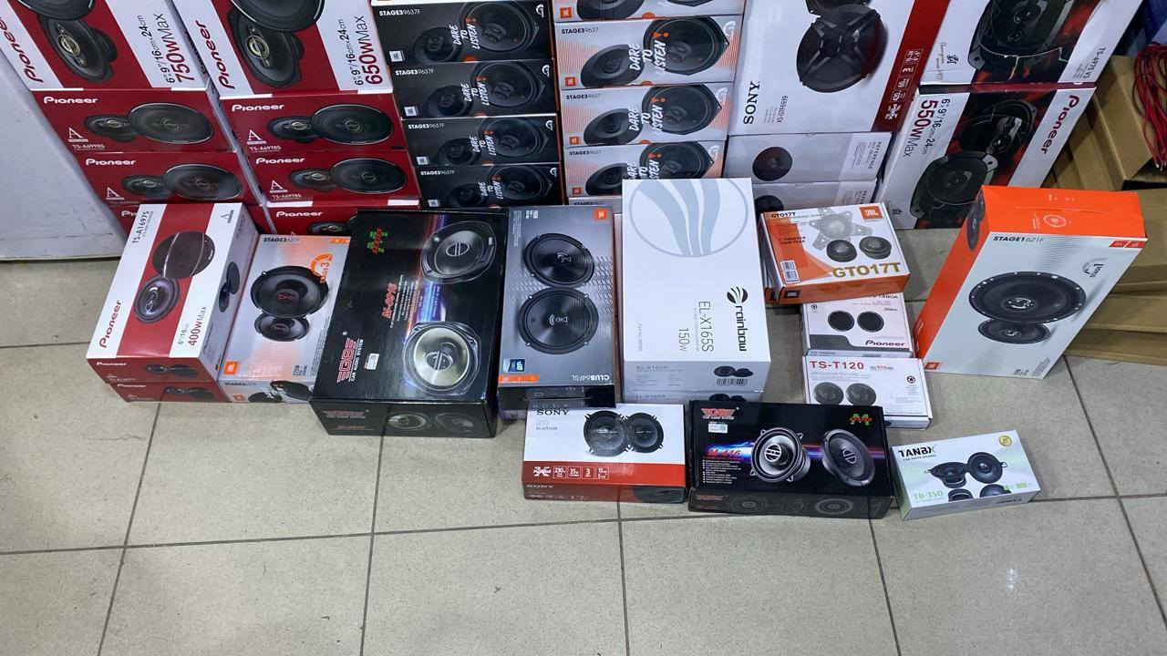 يتوفر جميع انواع السماعات وأنواع السستمات لجميع انواع السيارات 🚙
يوجد شد جميع السستمات والسماعات🔊🔊 والشاشات والمسجلات لجميع🔥🧨💣 انواع السيارات مع الضمان✨
يوجد توصيل جميع محافظات العراق التوصيل مجاني🚛
مكاني بغداد *********** حسين 📞📬
