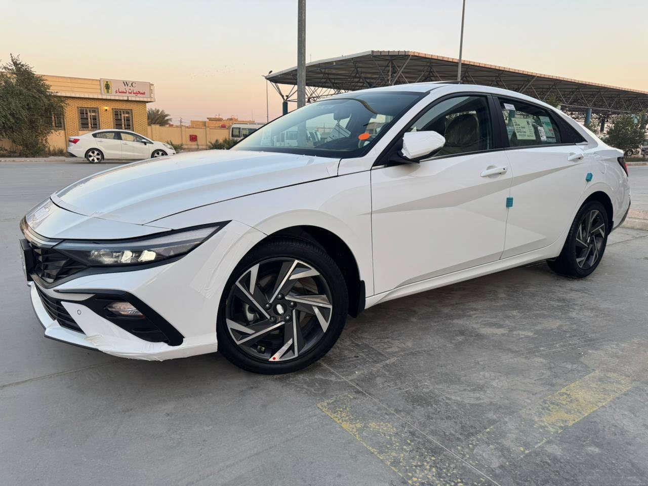 السلام عليكم
النتره 2024 خليجي اصل رقم بغداد بسمي تحويل ثاني يوم 
السياره بيه تبديل جاملغ وصبغ شبر مقدمت البنيد والباقي كفاله فول موصفات 1/1
فتحه سقف 
4 بصمات تشغيل وبواب 
مري شفط 
نضام ترحيب 
بكلايت الد LAD
الايت زنون 3 عدسات
شاحن واير الس
كشن جلد 
حساسات امامي خلفي 
نضام ABS 
4 دسكات أمامي خلفي 
تبريد قطعتين 
شاشه وكامره دواره 360 درجه 
شاشه عدادت كتروني 
محرك 2000 دوش سياره بعد زيرو بوضع الشركه كتلوك الشركه كلهن موجودات ماشيه 36 الف
السعر 175 وبيه 
مكاني ناصريه حي اور 
***********
