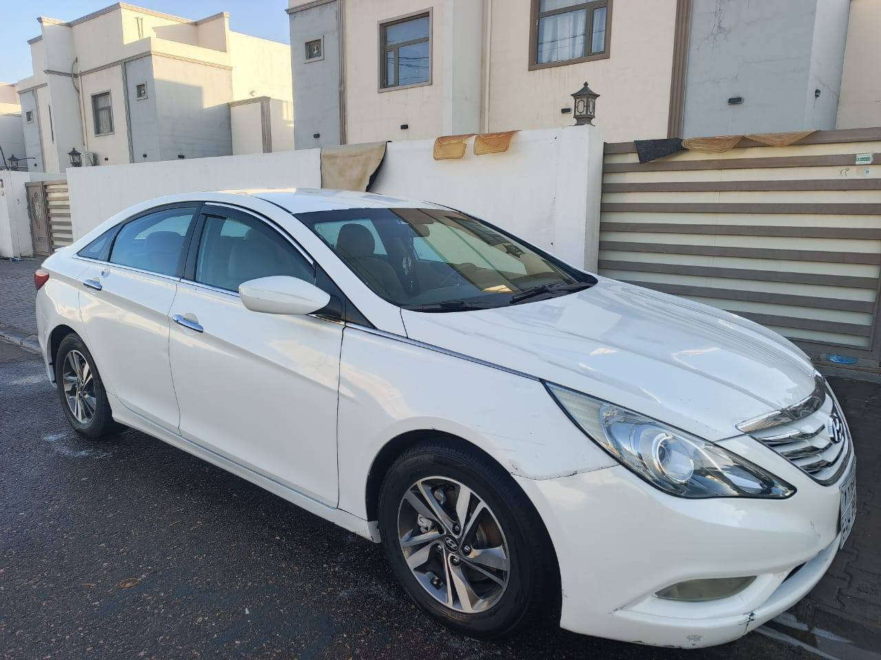 السلام عليكم سوناتا امريكي 11
سياره حلوة سعر 90 وبيها مجال التفاصيل اتصل وتدلل ***********
