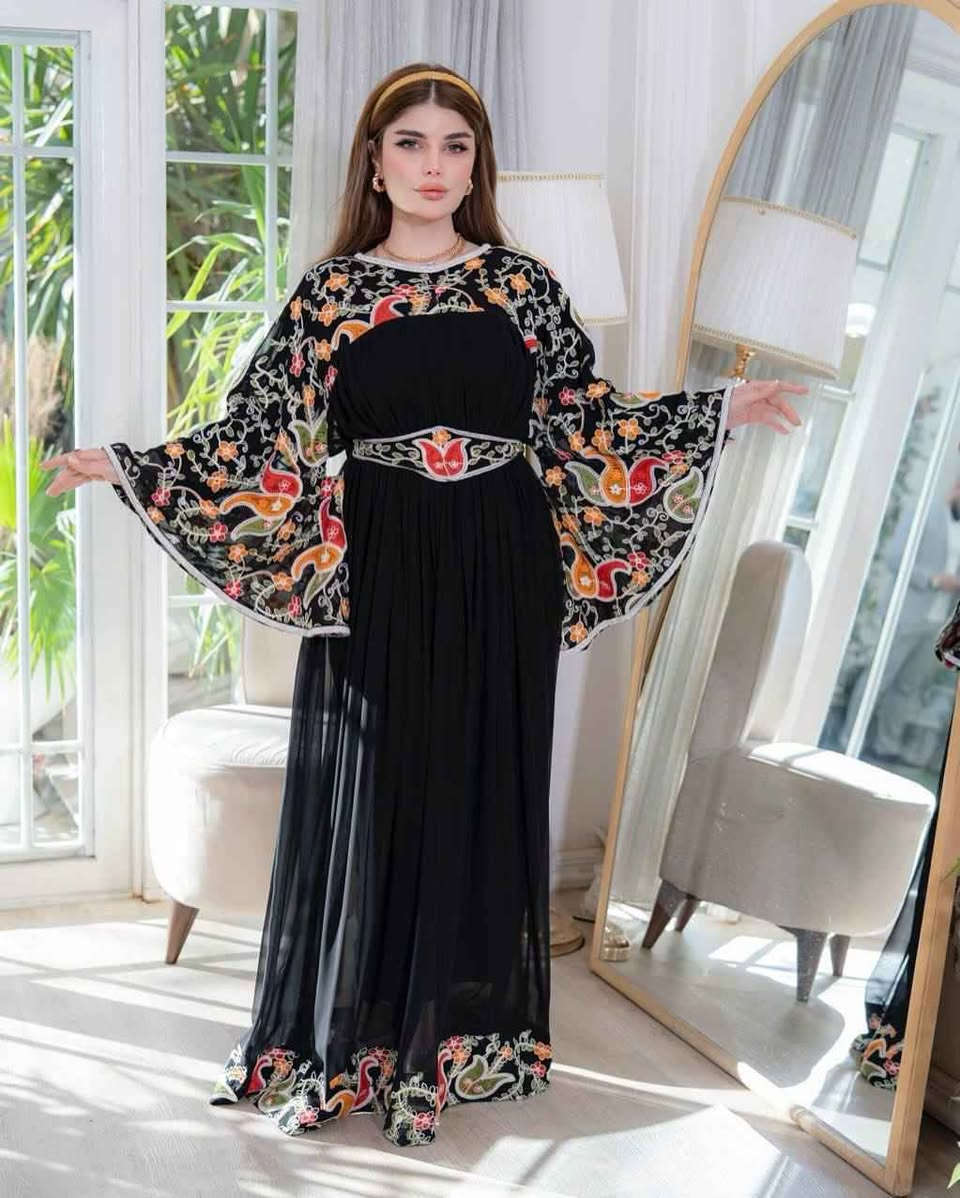 فستان مناسبات متوفر جميع القياسات
للطلب *********** البصرة, العراق
