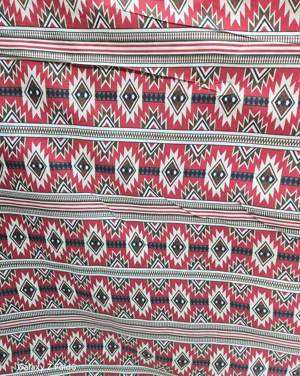 همايون بدوي عرض مترين وعشرين الهامه متازه
سعر المتر 2000
يتوفر توصيل لكل محافضات العراق


**إذا كنت صاحب هذا الإعلان وتريد حذفه لأي سبب، رجاءا أرسل رسالة إلى الدعم الفني**