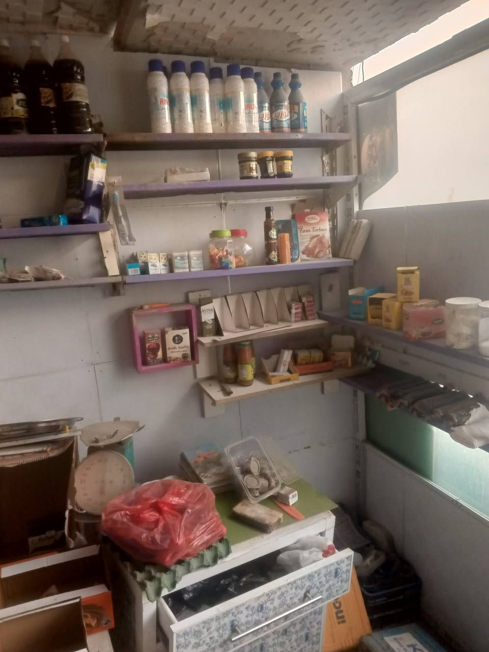 رفوف وثلاث قطع سندويج وباب محل المنيوم للبيع


**إذا كنت صاحب هذا الإعلان وتريد حذفه لأي سبب، رجاءا أرسل رسالة إلى الدعم الفني**