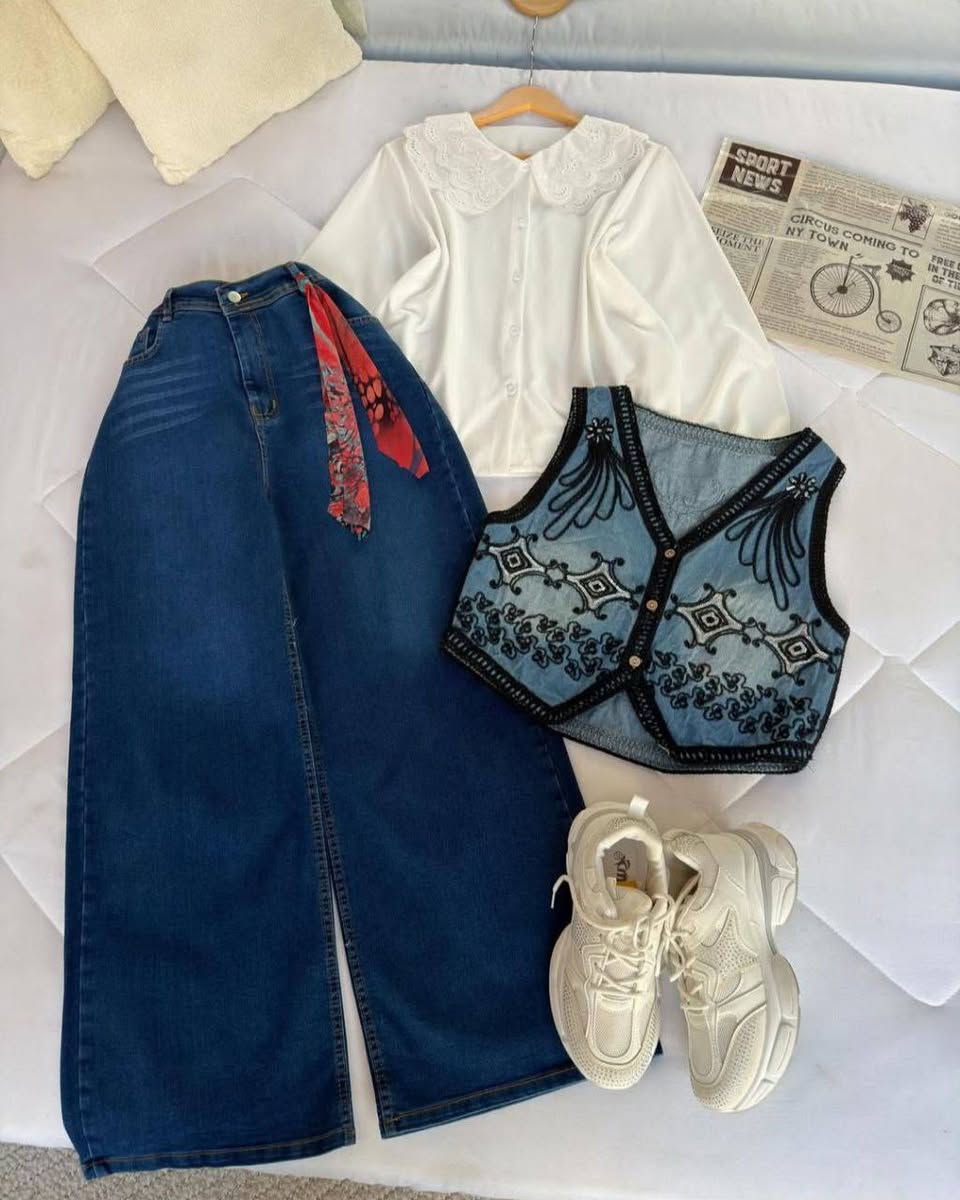 قميص + توب +بنطرون
القياسات 38 40 42 44 46 48


**إذا كنت صاحب هذا الإعلان وتريد حذفه لأي سبب، رجاءا أرسل رسالة إلى الدعم الفني**