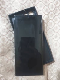 عندي s22الترا ١٢٨ دبل سيمكارت  مكاني بغداد شعله  07703083015 سعر ٣٧٥ ب...