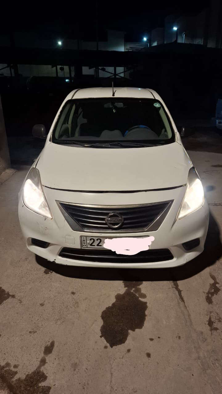 يا لله سلام عليكم شباب سيارة لبيع  ادوات نسيان سني حلوه وكاعده متومه طبق الاصل رقم الانكليزي سنويه ل30 شرط حاسبه كير ومكينه كفاله تبريد ثلج كهربيات كله شغاله ولباقي شوف العين مكاني بصرة السعر 40 وبيه مجال   رقمي ***********
