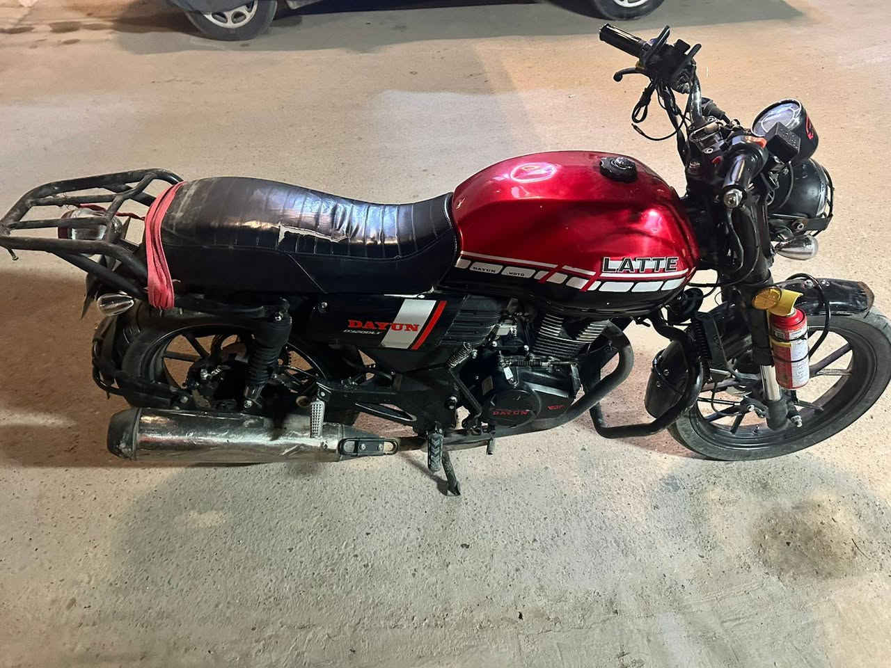 السلام عليكم درجة ديوان لاتي للبيع رقم وسنويه وهزه جدد كفاله عامه الدراجه موديل 2023 نازله بل2024 دراجه خير من الله تحويل ثاني باسمي عنوان ديالى بعقوبه
للاسنفسار *********** السعر مليونين ونص
