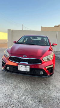 سيراتو 2021 محرك 1600 قطعتين تبريد شاشه كامره خلفيه حساس خلفي مبدل دعا...