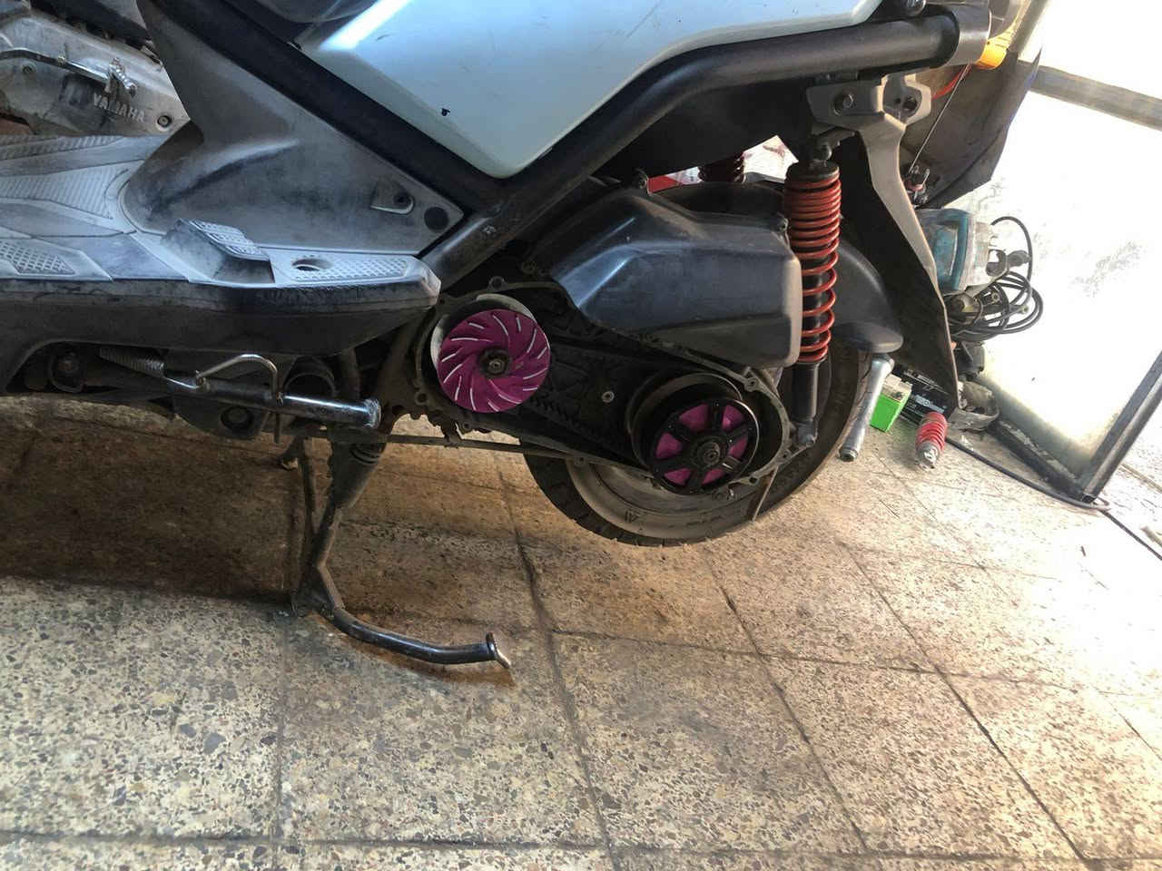 سلام عليكم 
سكنس جبلي للبيع
الدراجة بلاديه
بيه بس كلجات رياضي wf
تاير خلفي جديد
ادامه قبل يومين سويت
محرك كلش نظيف بس الكشر بس شخوط 
السعر مناسب 
مستعجل على فلوس 
اتصال و واتساب فقط
***********
