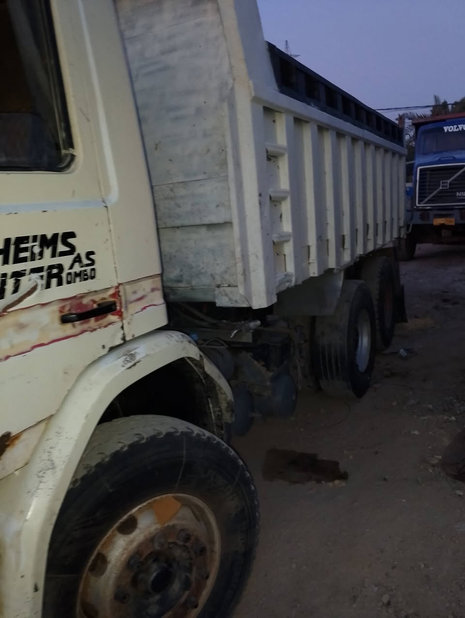 ‏‪***********‬‏
