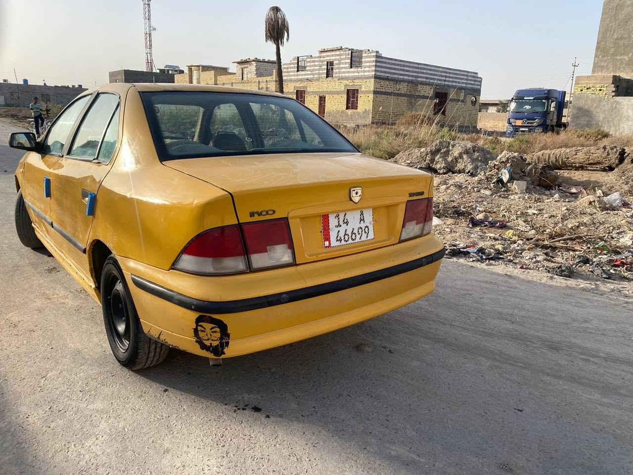 سلام عليكم 
سمند موديل ١٢ رقم بصره انكليزي بسمي 

سنويه ل٣١ مصفره هيئه وغرامات 

تبريد شغال هزه جديده سنتر لوك 

السعر ٣٥ وبيه مجال
***********
البصره قضاء المدينه
