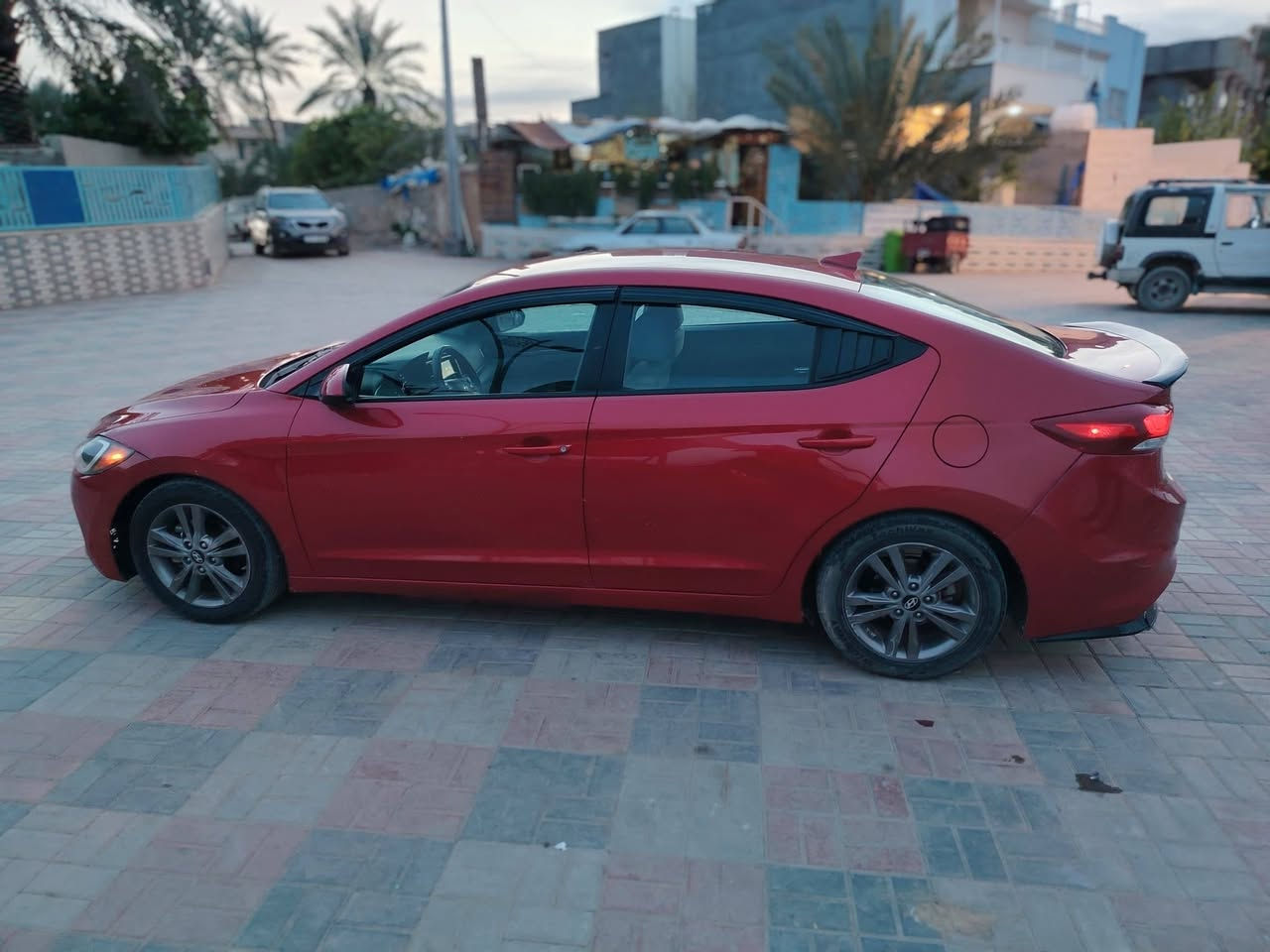 النترا2018 امريكي للبيع
رقم اربيل تحويل مباشر
صبغ موضح بالسونار مرفق مع الصور
رادار 
تخم تاير 
جاهزة 
محرك 2000 دوش مامفتوح
كير AT
لايت منضومة زنزن
شاشة كبيرة
تحكم استيرن
ماشية 104 الف
السعر 115 بيها مجال
مكان السيارة الانبار هيت
***********
