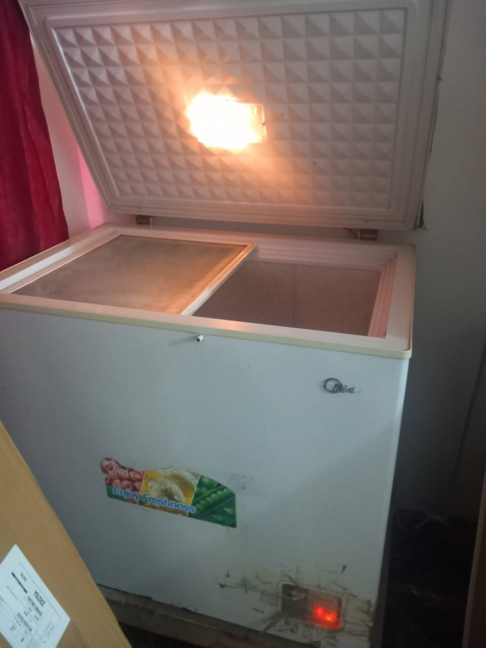 السلام عليكم مكلفه بنشر مجمده مستعملة للبيع ب160مكان حي النصر


**إذا كنت صاحب هذا الإعلان وتريد حذفه لأي سبب، رجاءا أرسل رسالة إلى الدعم الفني**