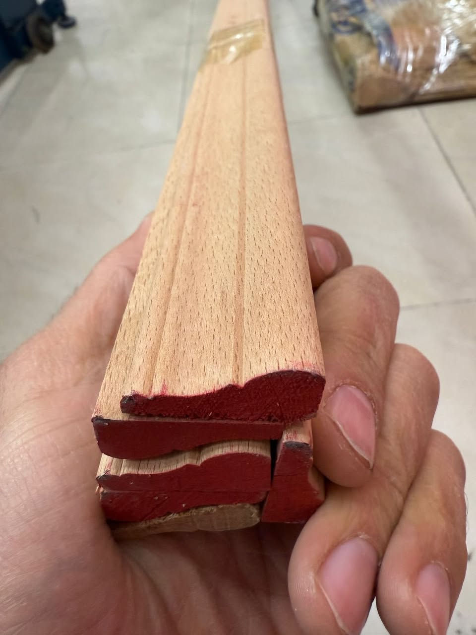 مختلف النقوش الخشب زان صيني درجةًاولى البيع شلع كلهن بسعر جدا جدا مناسب 
للاتصال ***********
واتساب ***********
