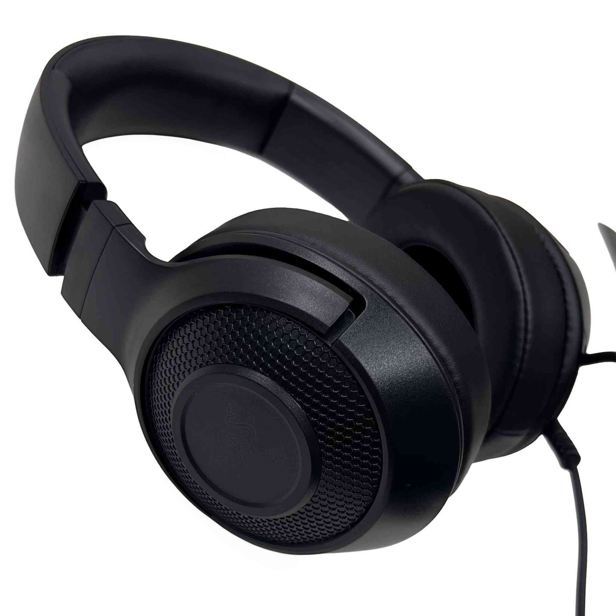 اخوان اتوفر سماعة ريزر بكميات و جديد
🎧🔥 Razer Kraken X – خفة ما تحس
 فيها وصوت يخليك وسط اللعبة!

صوت محيطي 7.1 🎯، ميكروفون واضح 💬، ووسائد أذن مريحة 👓

متوافقة مع كل أجهزتك 📱💻🎮

استعد للغوص في تجربة لعب لا تُنسى!
التوصيل لجميع الحافضات و بسعر بس 34 الف بس للتواصل عبر الحساب او لافضل عبر واتساب ***********
