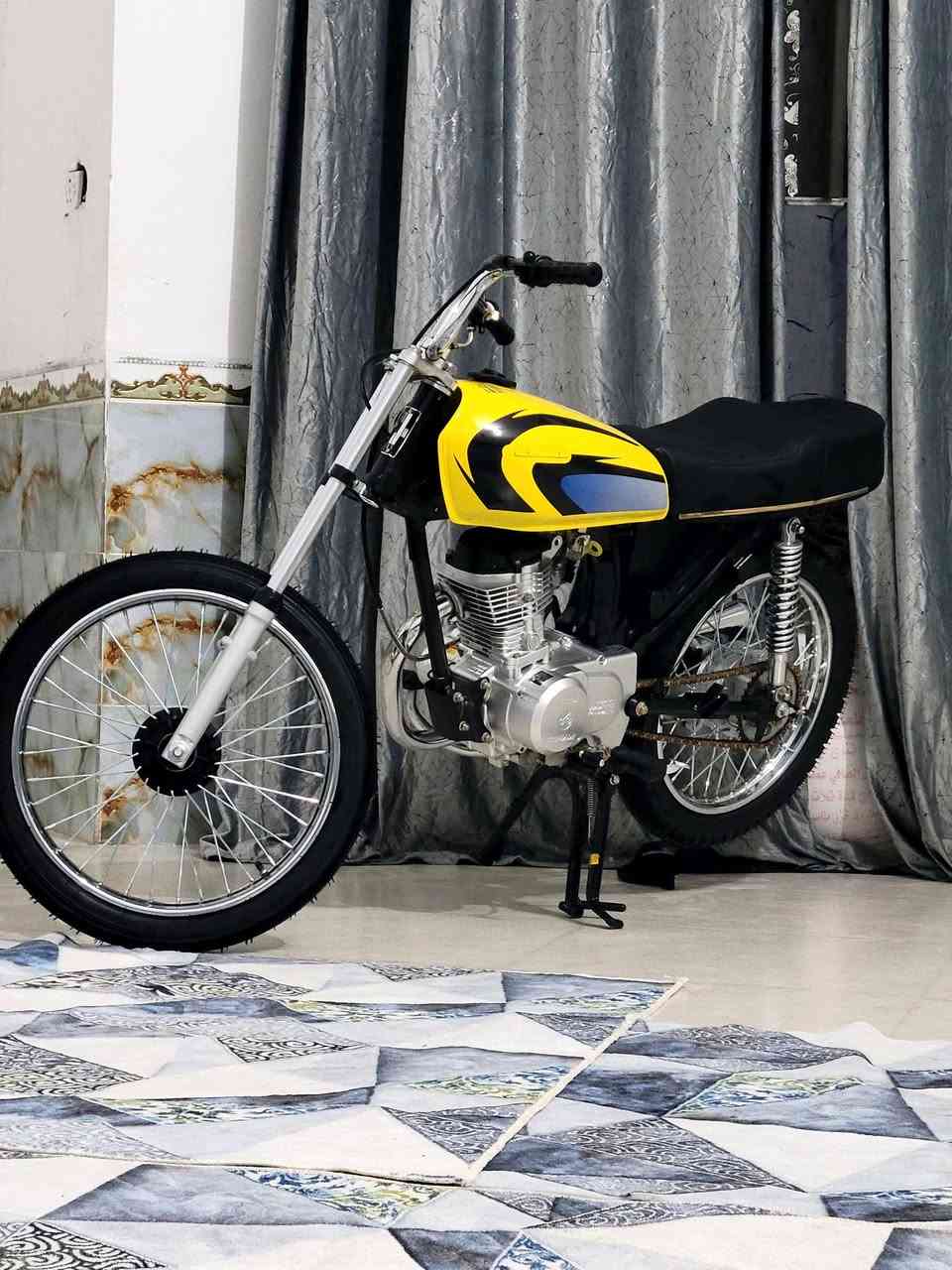 سلامةعليكم هاي درجه البيع موديل 26  والشاصي 27 اورق سكنر ب ٧٥٠ وبيه مجال قليل المكان في الشطره


**إذا كنت صاحب هذا الإعلان وتريد حذفه لأي سبب، رجاءا أرسل رسالة إلى الدعم الفني**