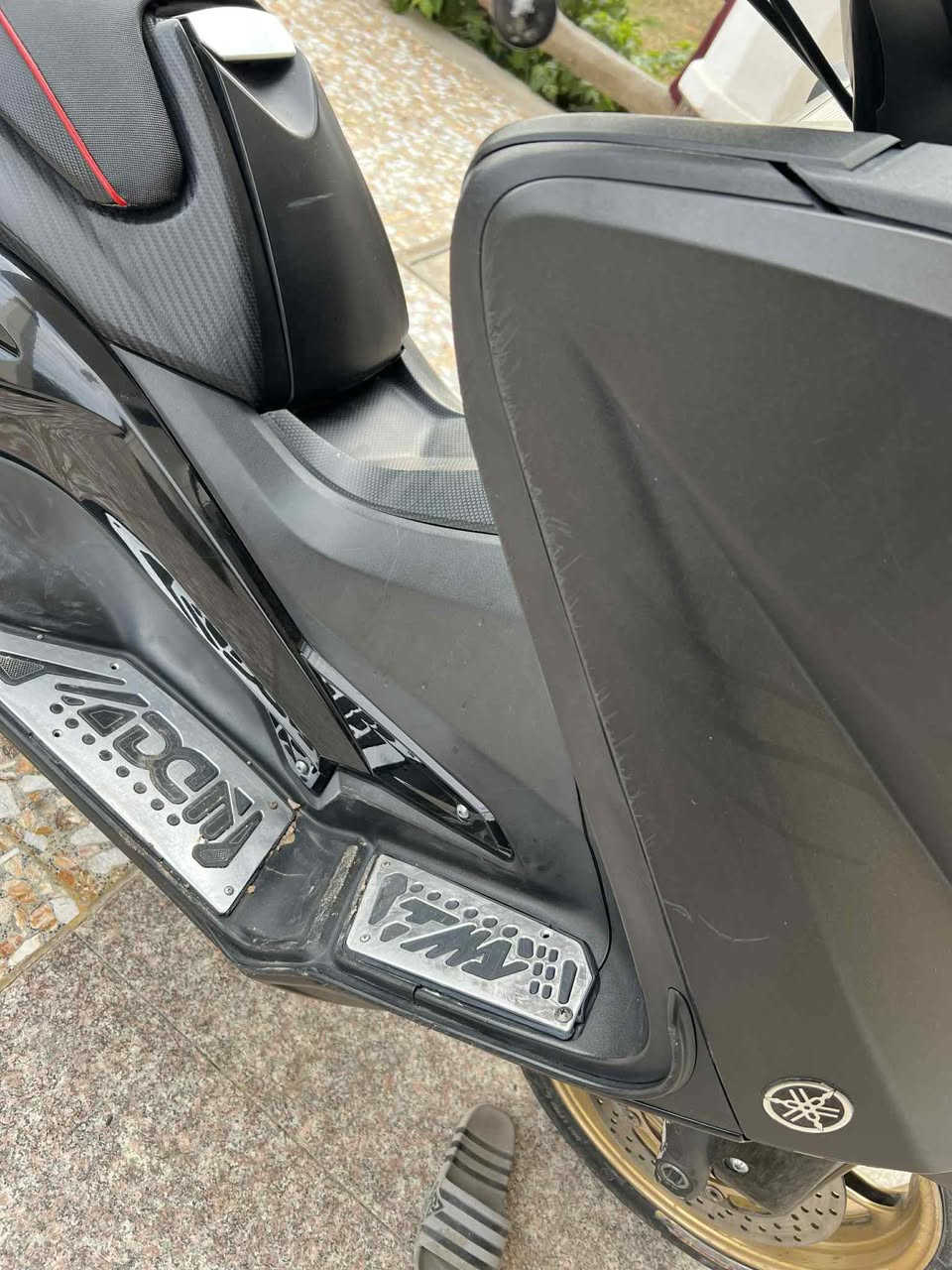 السلام عليكم..
تي ماكس البيع ؛:
سويجً واحد—؛
ماشيه فوك60
الدرجه كفاله عامه 
بس ملاحظ بيه موجوده 
صورته شخوط بل صفحه:؛
مكان واسط نعمانيه 
الاستفسارات ‭(0776 317 8817؛
:-***********-؛
