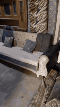 تخمم تركي 10مقعد نضيف 125 الف 
بعقوبة المفرق جامع الزيتوني ***********
