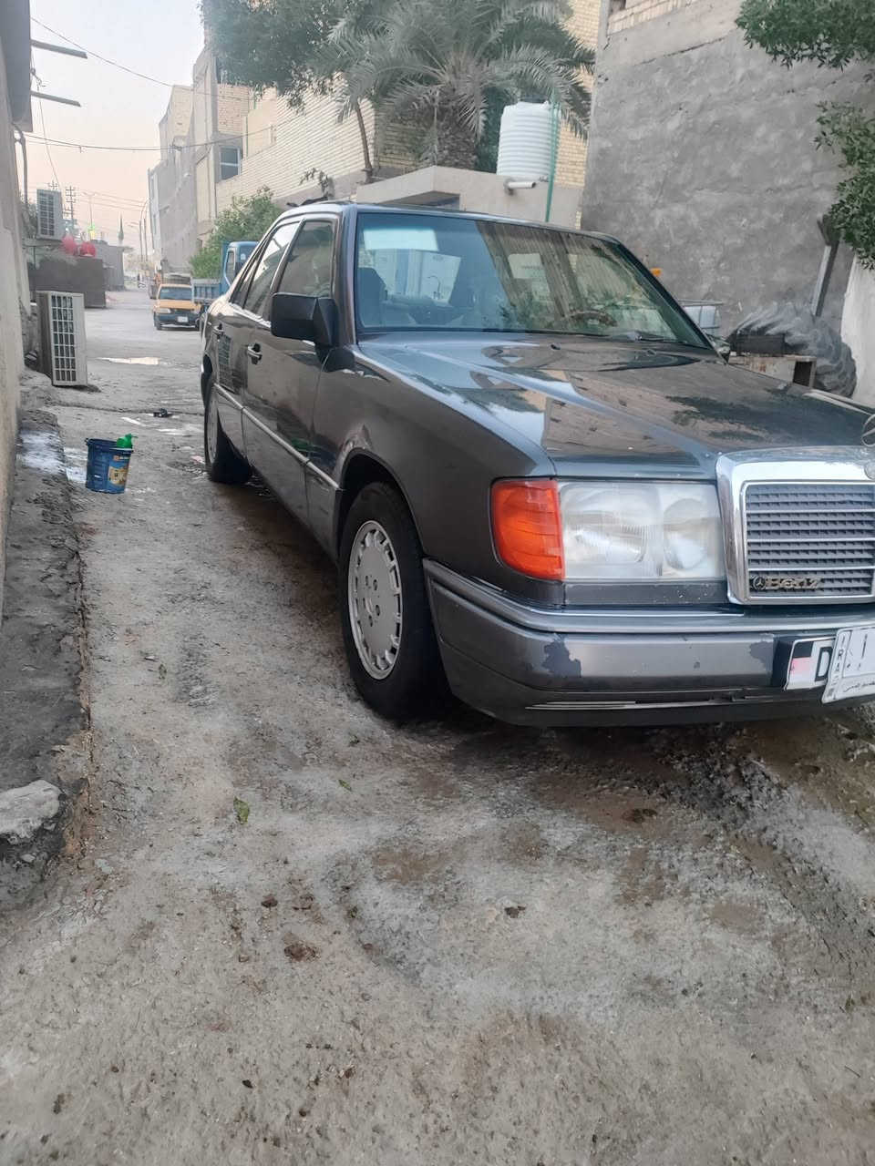 سلام عليكم مارسيدس دب موديل 88 للبيع سعر خاص ***********
