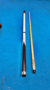 طاولة بليارد • ماركة POINOS • مع عصا