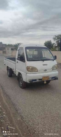 شاحنة فاو • موديل 2006 • أوراق أصلية