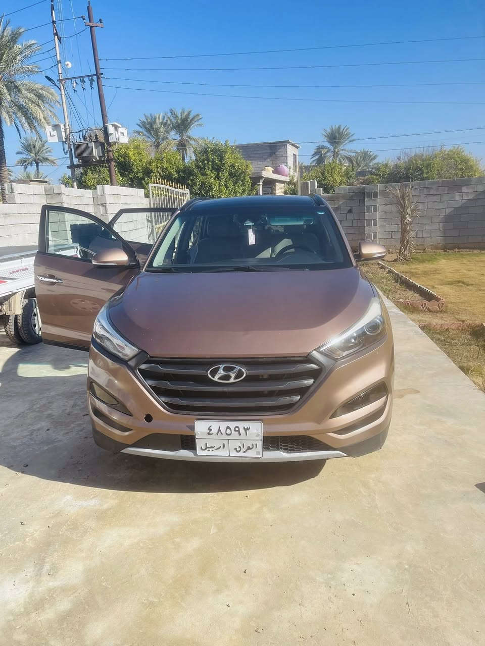 السلام عليكم توسان للبيع موديل 2017وارد أمريكي فول مواصفات الضرر بنيد فقط بدون دواخل الستفسار على الارقم ***********
