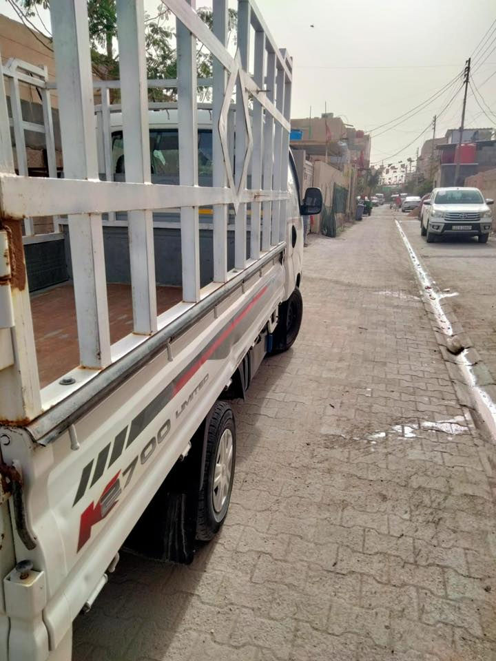 السلام عليكم كيا بنكو نثيه موديل 16 رقم بصره سياره نظيفه كلش مكفوله كفاله عامه سعرها 100 مكان بصره الهارثه رقم صاحب السياره ***********
