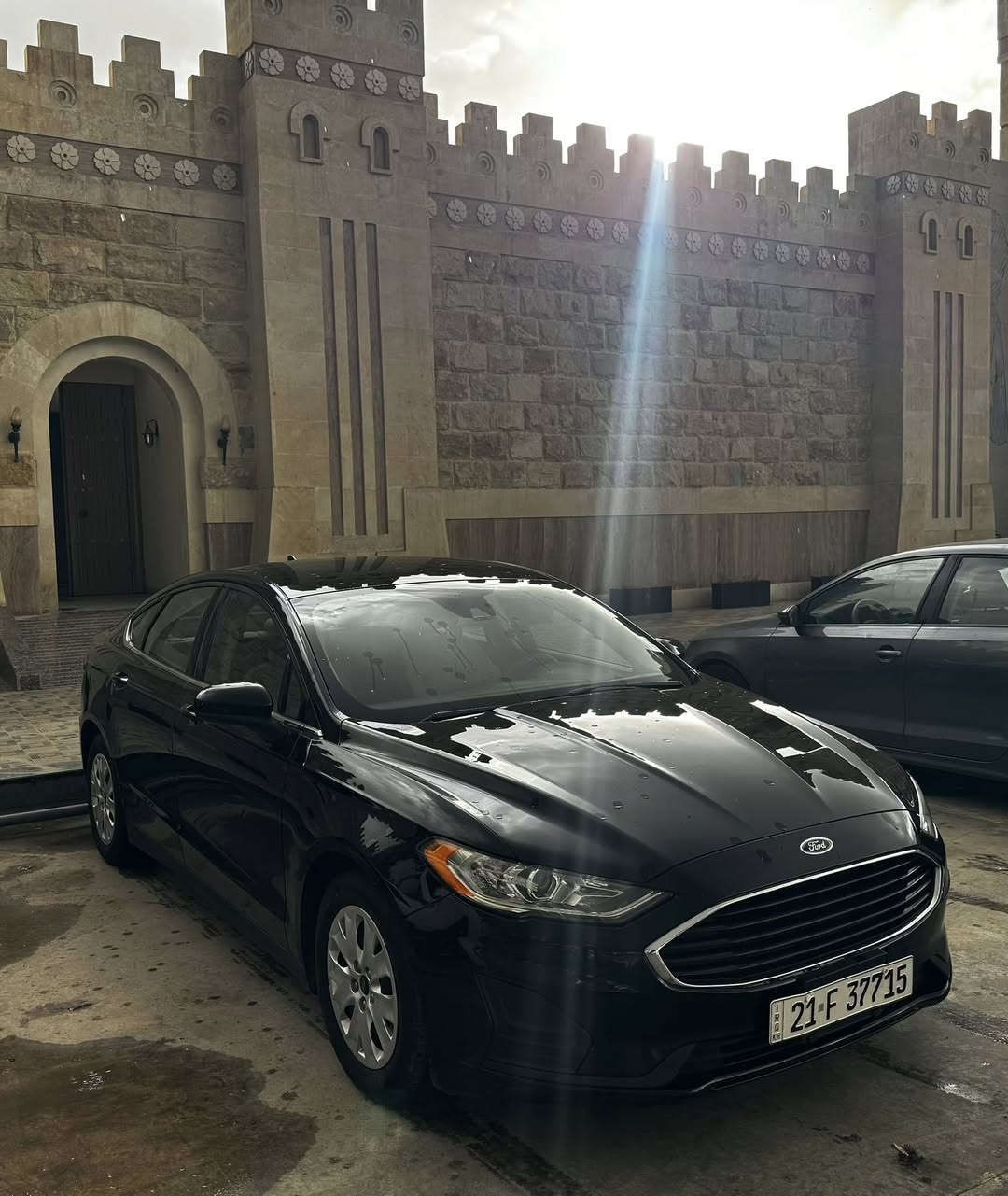 فورد فيوجن 2020 محرك 2500  داخل عسلي
بدون صبغ حتى دعاميات بدون صبغ كفاله عامه 
 
 مواصفات السياره بصمه تشغيل هاند بريك بصمه رادار امامي رادار جانبي نقطه عمياء شاشة كامره السياره بحالة الوكاله كلها وضع بلادي صور الضرر موجوده بالمنشور مثل الاكلين السياره ضربتها كلش خفيفه صندوك بس ومبدل وبلادي نفس اللوان بدون دواخل بدون ايرباك بشرط ماشيه64 ميل  تخم تاير وحداديه جديد 
بسمي السياره السنويه والرقم وهزة وبراد كله جديد 
مكان السياره موصل 
للاستفسار عن السياره والسعر اتصل/  ***********
