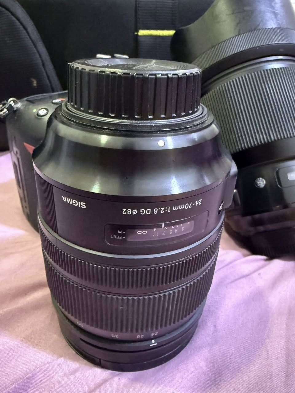 معدات للبيع 

Nikond850
عدسة 24-70 sigma art f2.8
عدسة 85 sigma art f1.4

للاستفسار ***********
