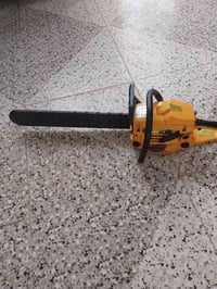 لي عنده أشجار يريد يكصه يتصل 07815637762