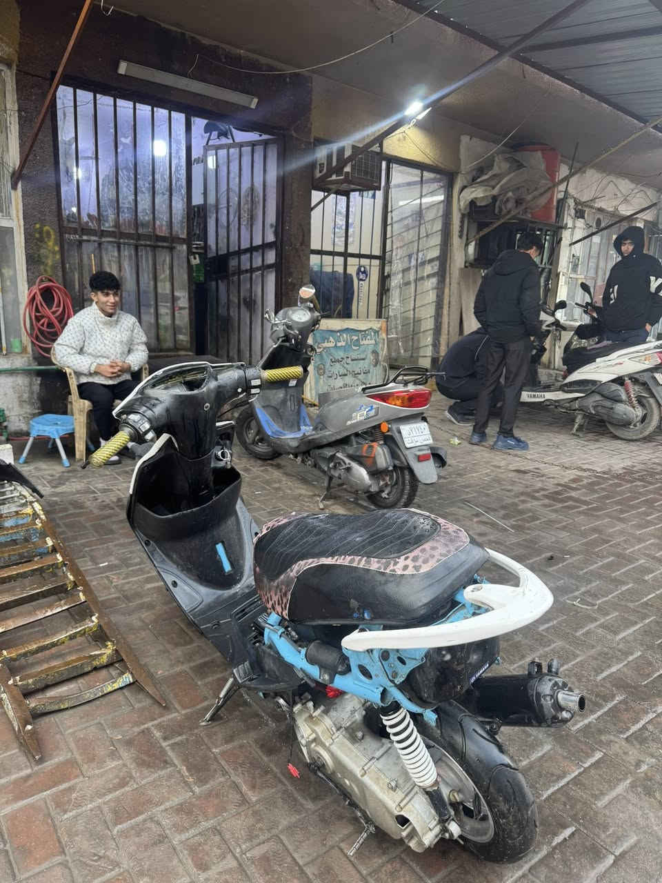 سلام عليكم دراجه عدله مال لعب الدراجه بيه ويل رياضي و شيال رياضي و كلجات رياضيه اصيلي و بيه ترتيب سعره 250 
وبيه مجال لطيبين 
مكاني بغداد الكريعات 
رقم / ***********
