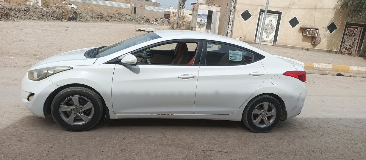 سلام عليكم النتره موديل 2012 خليجي مكينه1800 دوش رقم نجف الاماني تحويل مباشر مكينه وكير وحداديه جدد تبريد ثلج سياره جاهزه من كلشي بيه فقط قطعتين صبغ العنوان الديوانيه  السعر 95 )(***********)
