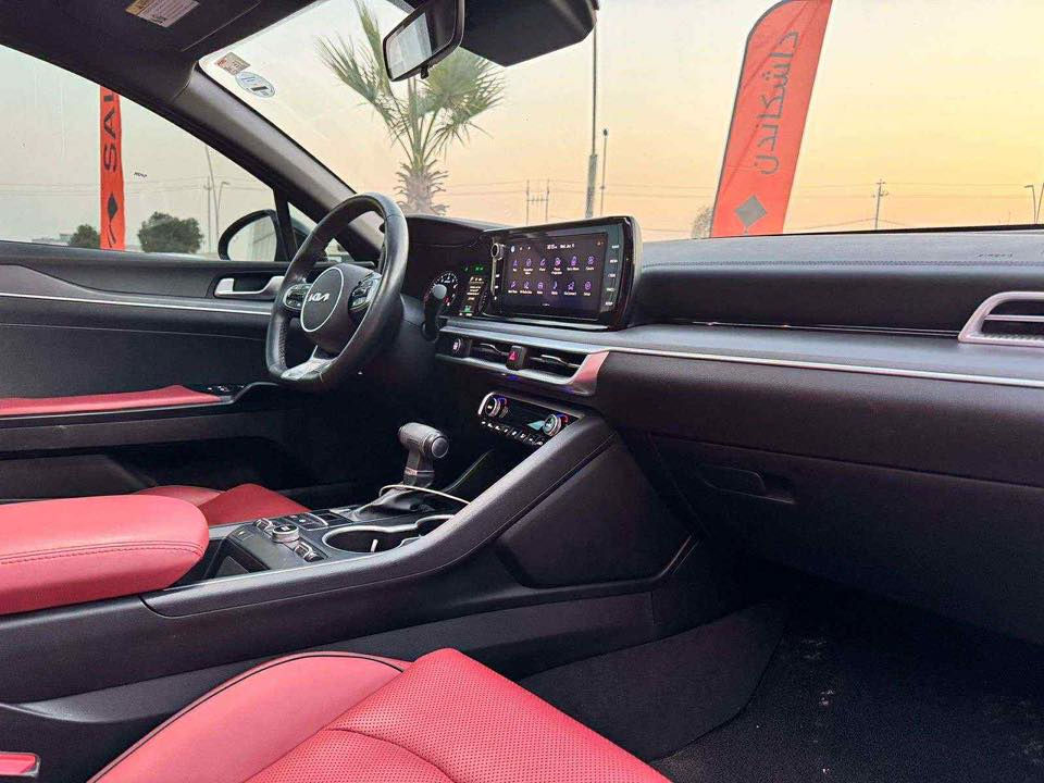 كيا كي فايف 2023  ❤️🖤
Kia k5 Gt line   
موديل 2023 ‎
المواصفات :- GT-line فول الفوول 1/1 
بانوراما 
داخل جلد احمر 
رادارات ( امامي / جانبي / خلفي ) 
بصمة 
ابواب بصمة 
كشنات كهربائي 
كشنات جلد  ( احمر مميز ) 
شحن واير ليس 
اربع انضمة قيادة ( سمارت / نورمات / سبورت / ايكو ) 
اشارة ترحيب عند الاقتراب 
قيادة ذاتية 
تنبيه الخروج عن المسار 
رادارات بالمراية 
كشنات تدفئة 
ستيرن فول تحكم 
محرك 1600 تيربو 🚀
لايتات فول ليد 3 عدسات 
لايتات زينون  
شاشة كبيرة تدعم كار پلي 
ويل سبورت الحجم الكبير  

مرقمة اربيل 
سعر 165 وبي مجال 
موقعها السيارة : اربيل 

للاستفسار: ***********
