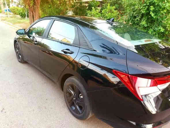 🚘النترا 2023 رقم بغداد – نظيفة غير مستخدمة للبيع ! 🚘

المواصفات:

دخول جديد، رقم بغداد حُرّة (بإسمي وتحويل مباشر).

محرك 2000 DOHC بانزين – اقتصادي وقوي.

العداد: 20 ألف فقط.

الحالة:

حادث خلفي بسيط جداً

تم التصليح بالسحب على البارد بدون أي ضرر جسيم

البدي الخارجي أصلي بدون صبغ، فقط تكحيل بسيط

السيارة نظيفة جداً ومعتنى بيها

المعر 169 $$$

الموقع: بغداد

للاستفسار والتفاصيل: ***********

السيارة جاهزة للجادين فقط !
