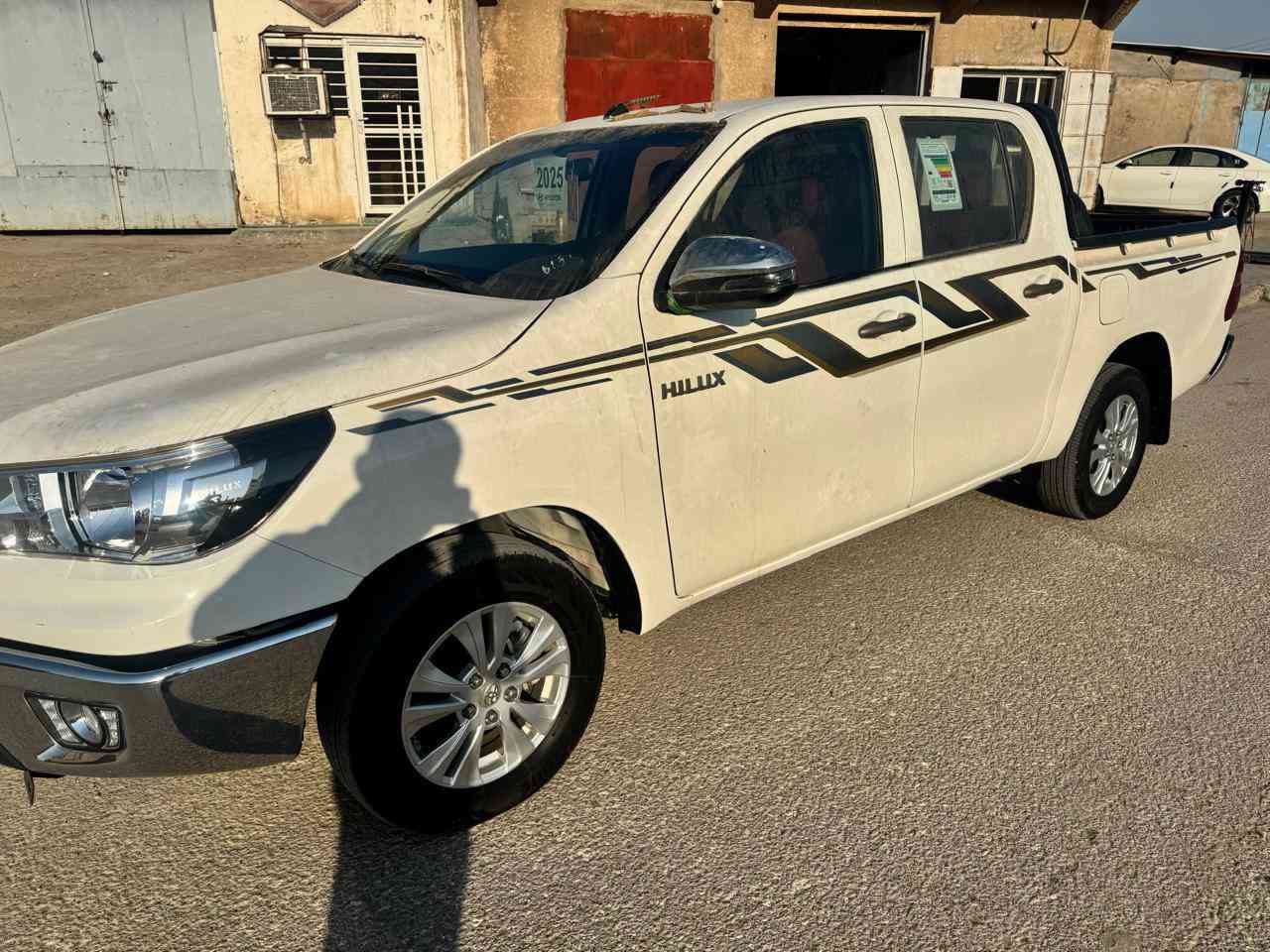 هايلوكس دبل قماره ناصي 2025 كويتي نص فول كفاله عامه بعدها ع الزيرو
السعر 270 وبيها مجال حك الجويه 
للاستفسار الاتصال على الارقام 
***********
