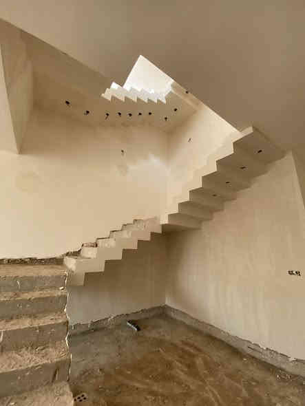 السلام عليكم خلفت بياظ مصاطر اشتغل في بغداد رقم الهاتف ***********
